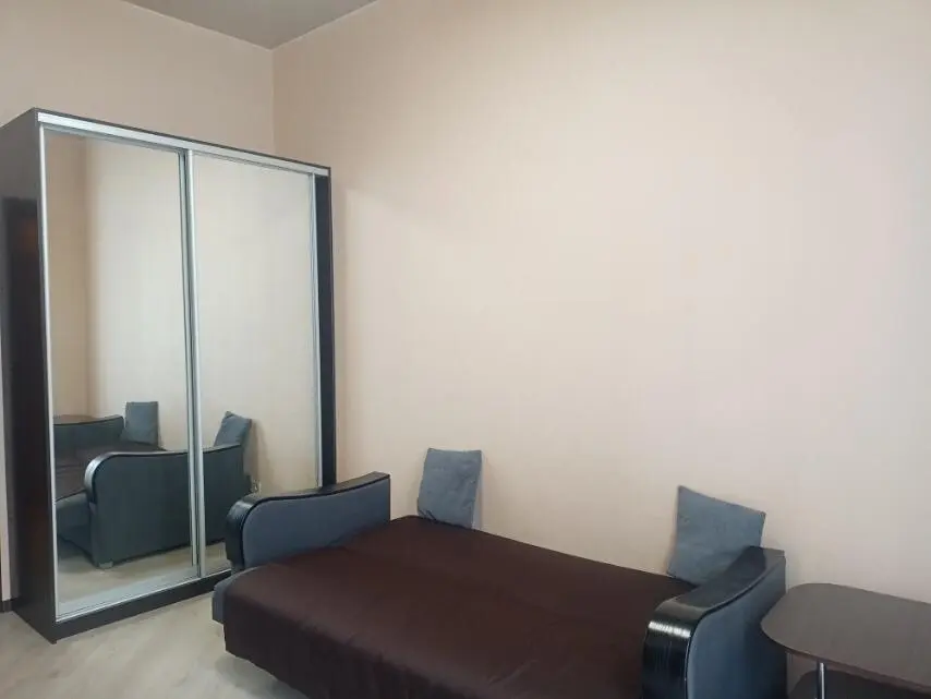 Фото Зняти 1 кімнатну квартиру, Драгоманова вул. 2 Київ в довгострокову оренду, ціна: 15000 грн, код 4997