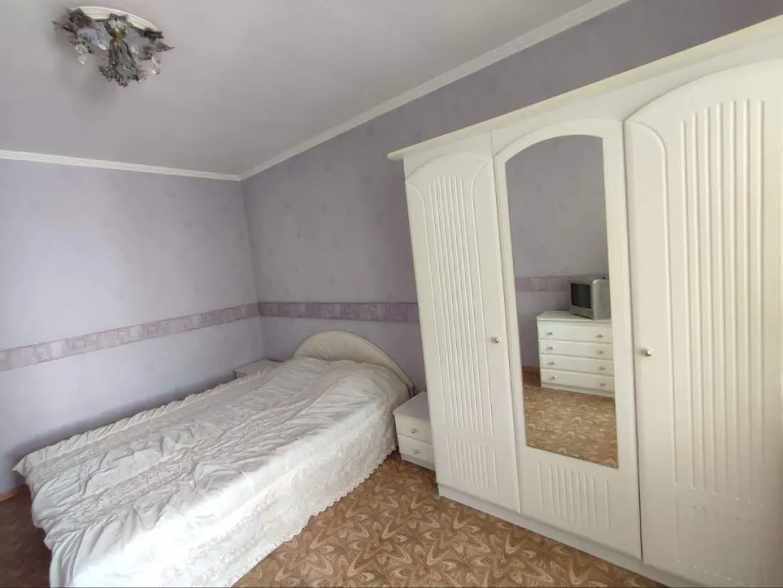 Фото Зняти 2 кімнатну квартиру, Драгоманова вул. 15а Київ в довгострокову оренду, ціна: 18000 грн, код 5007