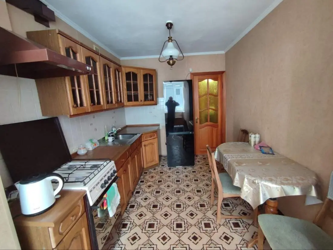 Фото Зняти 2 кімнатну квартиру, Драгоманова вул. 15а Київ в довгострокову оренду, ціна: 18000 грн, код 5007