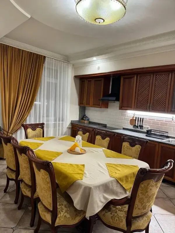 Фото Selling a 5-room apartment, 158 sq.m., Mykoly Mikhnovskoho Boulevard (Druzhby Narodiv Boulevard) 7 Kyiv, price: 215000 $, code 5011