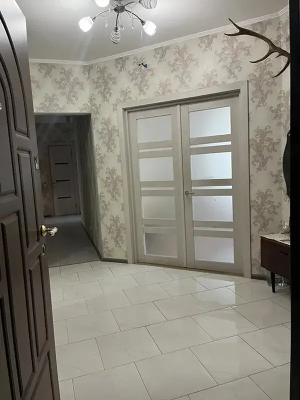 Фото Selling a 3-room apartment, 98 sq.m., Oleny Pchilky Street 2 Kyiv, price: 132000 $, code 5013