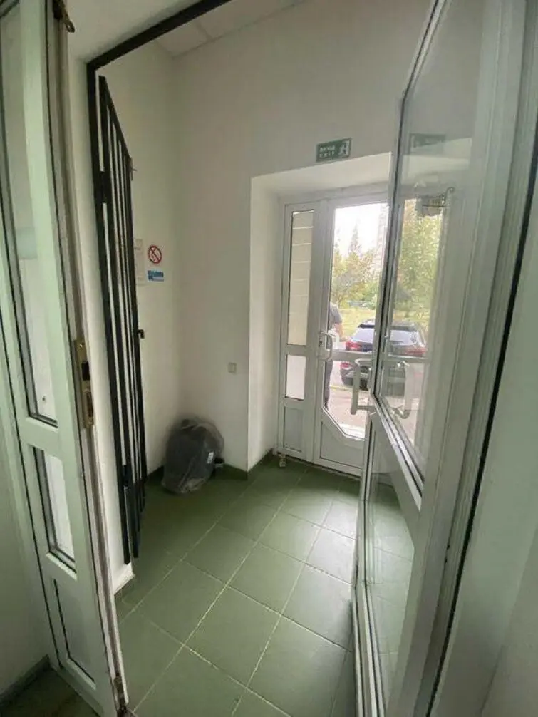 Фото Rent an office, Petra Hryhorenka Avenue 26 Kyiv for long-term rent, price: 43000 грн, code 5014