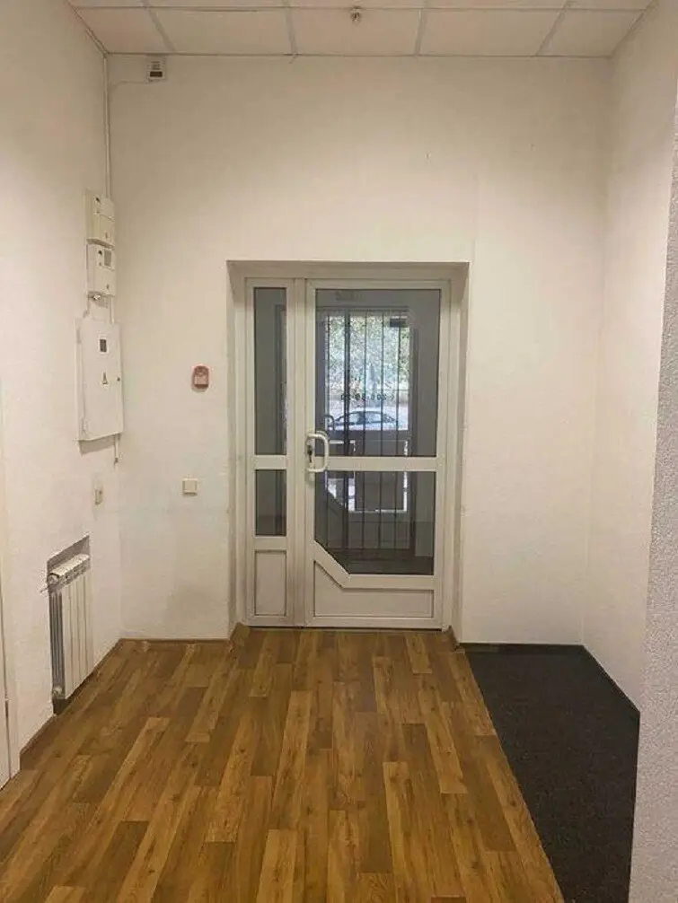 Фото Rent an office, Petra Hryhorenka Avenue 26 Kyiv for long-term rent, price: 43000 грн, code 5014