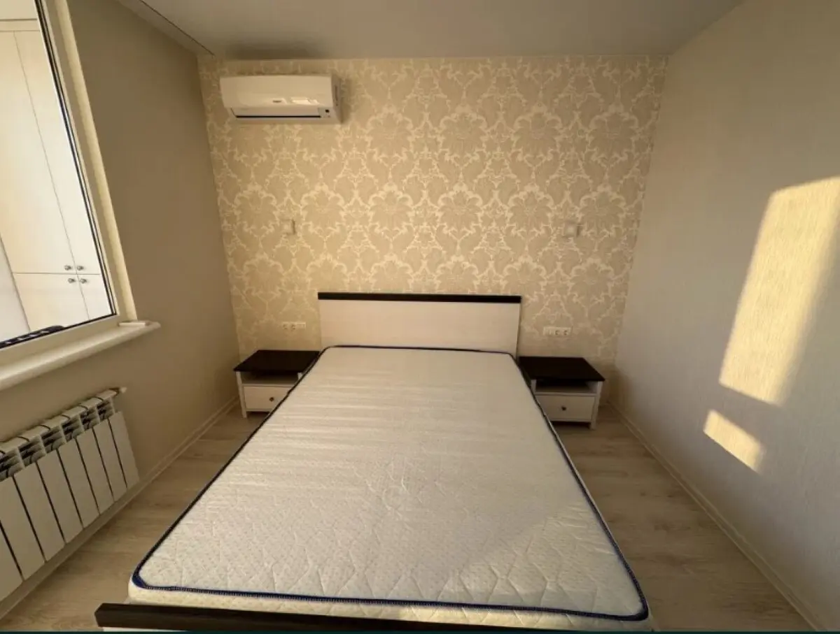 Фото Продаю 1 кімнатну квартиру, 40 кв. м, Кам’янська вул. 130 Київ, ціна: 85000 $, код 5015