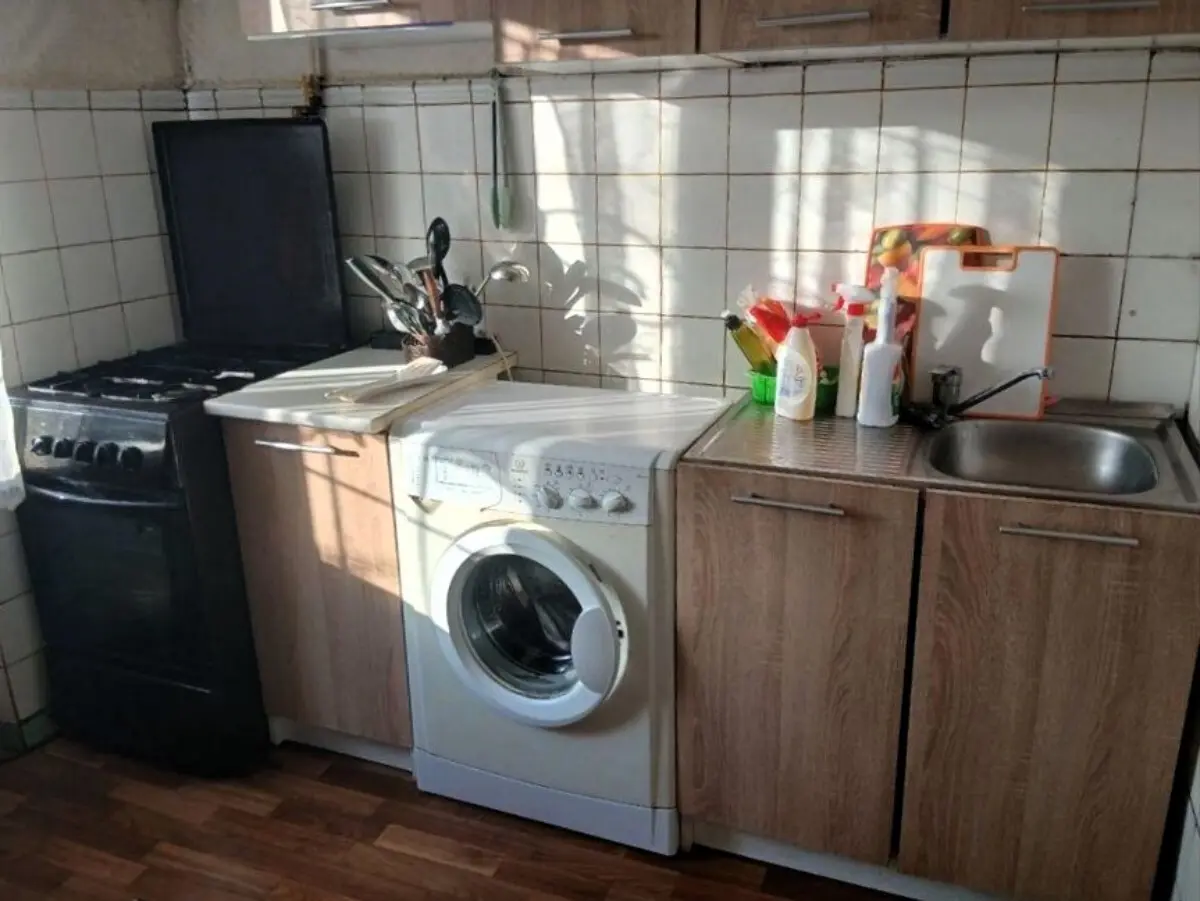 Фото Selling a 2-room apartment, 43 sq.m., Hrodnenska Street 3/5 Kyiv, price: 59000 $, code 5016