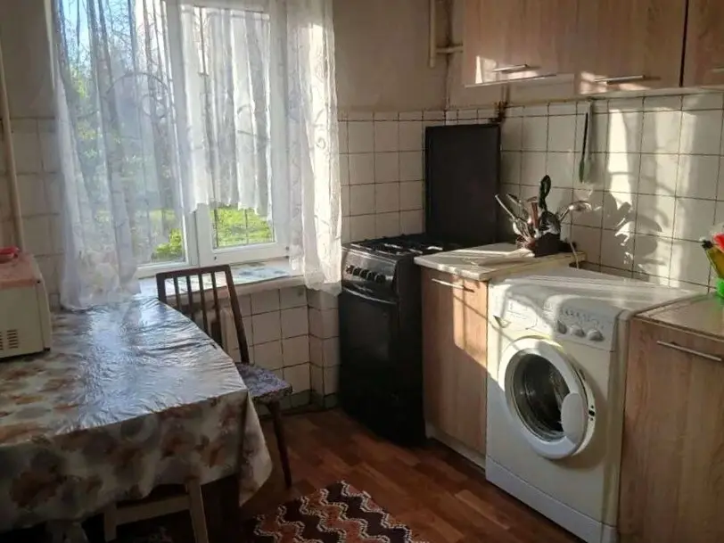 Фото Selling a 2-room apartment, 43 sq.m., Hrodnenska Street 3/5 Kyiv, price: 59000 $, code 5016
