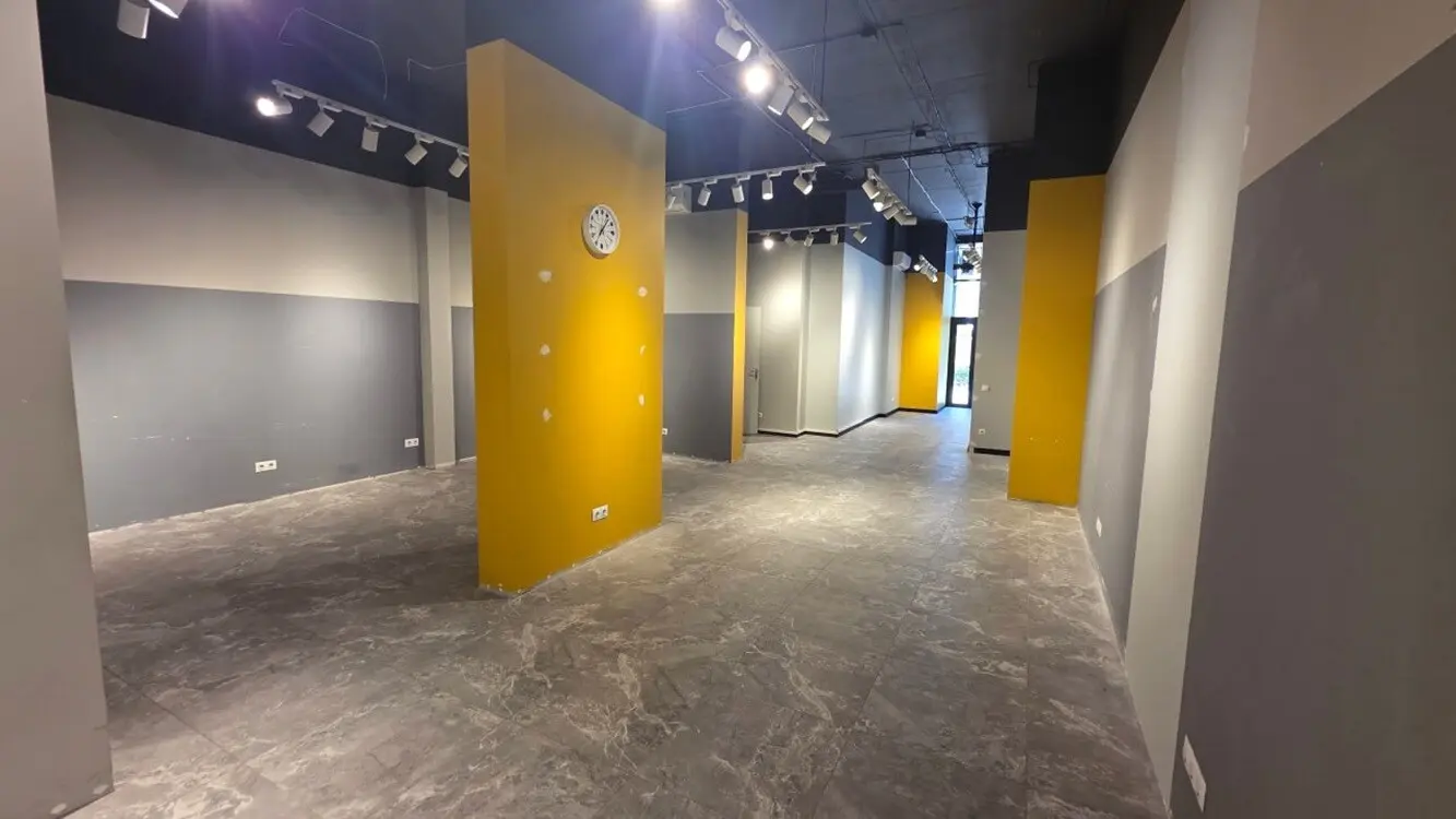 Фото Rent an office, Revutskoho Street 40 Kyiv for long-term rent, price: 70000 грн, code 5020