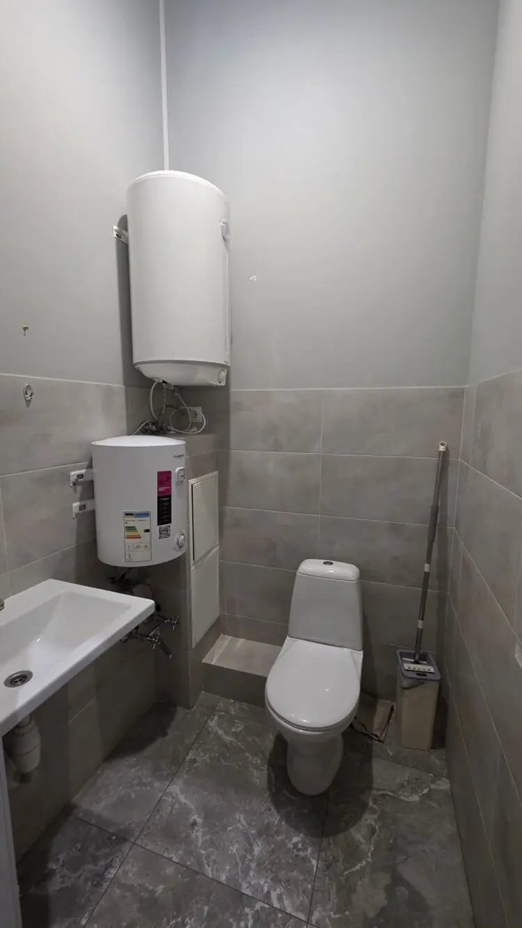 Фото Rent an office, Revutskoho Street 40 Kyiv for long-term rent, price: 70000 грн, code 5020