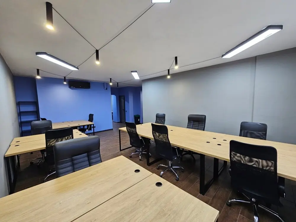 Фото Rent an office, Kniazhyi Zaton Street 9 Kyiv for long-term rent, price: 61200 грн, code 5021