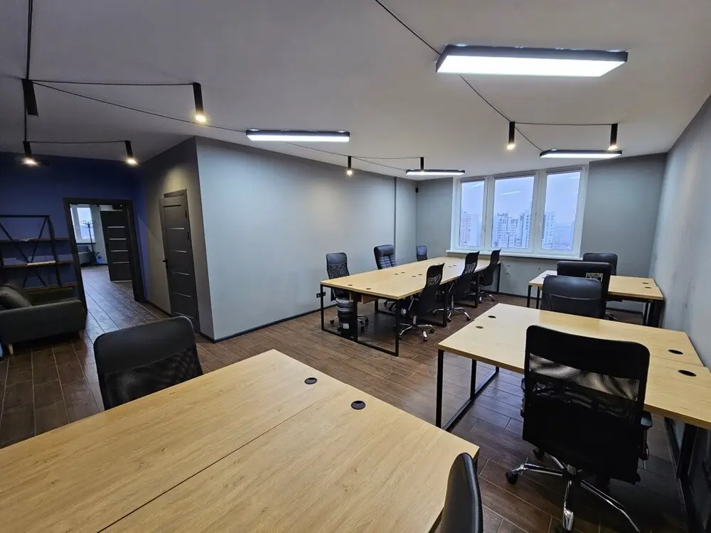 Фото Rent an office, Kniazhyi Zaton Street 9 Kyiv for long-term rent, price: 61200 грн, code 5021