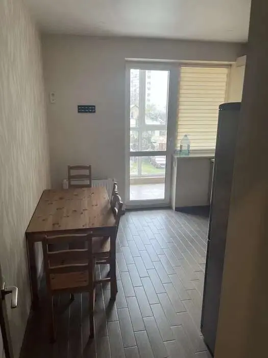 Фото Продаю 1 кімнатну квартиру, 50 кв. м, Харківське шосе 190 Київ, ціна: 80000 $, код 5024