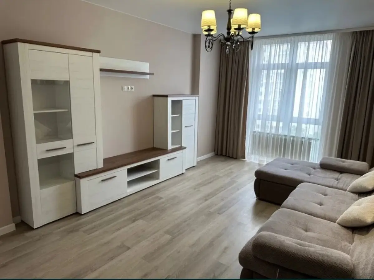 Фото Продаю 2 кімнатну квартиру, 89 кв. м, Микільсько-Слобідська вул. 10 Київ, ціна: 175000 $, код 5026