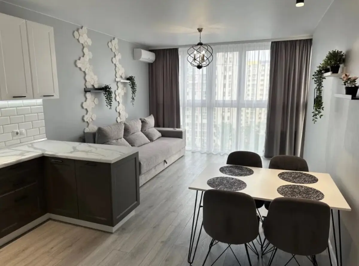 Фото Продаю 2 кімнатну квартиру, 89 кв. м, Микільсько-Слобідська вул. 10 Київ, ціна: 175000 $, код 5026