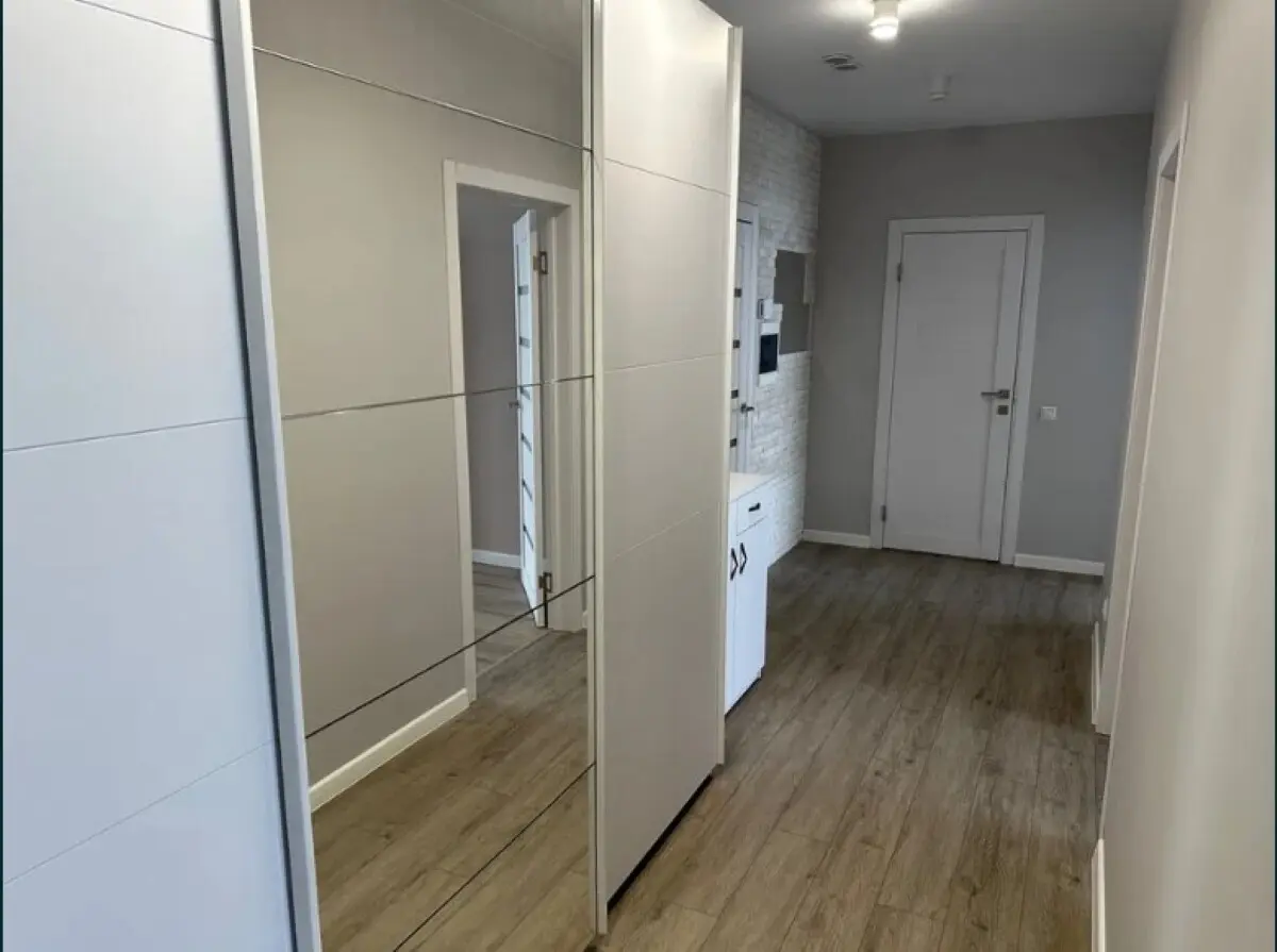 Фото Продаю 2 кімнатну квартиру, 89 кв. м, Микільсько-Слобідська вул. 10 Київ, ціна: 175000 $, код 5026