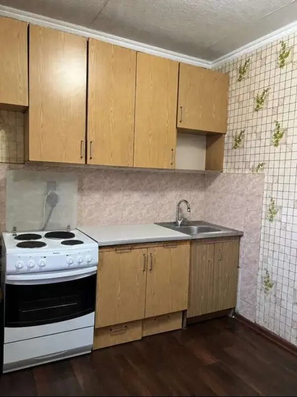 Фото Selling a 3-room apartment, 70 sq.m., Svobody Avenue 2 Kyiv, price: 83000 $, code 5030