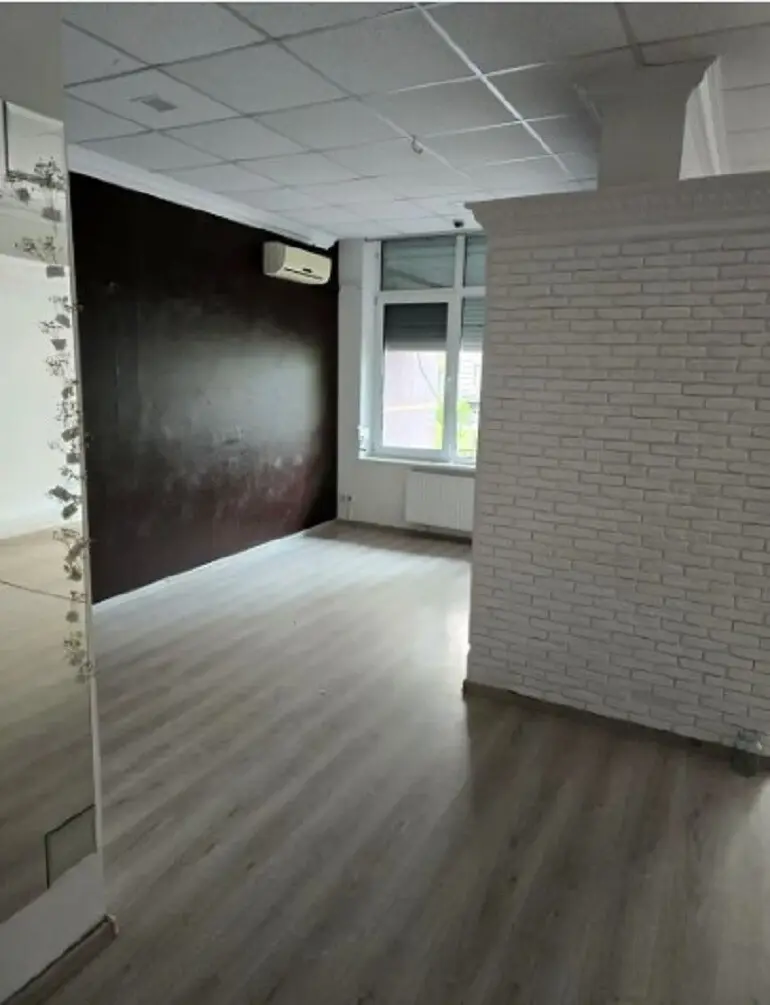 Фото Rent an office, Anny Akhmatovoi Street 45 Kyiv for long-term rent, price: 42000 грн, code 5032