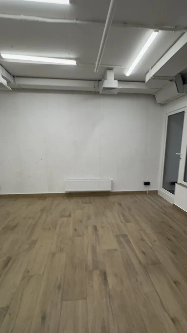 Фото Rent an office, Dniprovska Embarkment 16д Kyiv for long-term rent, price: 66300 грн, code 5033