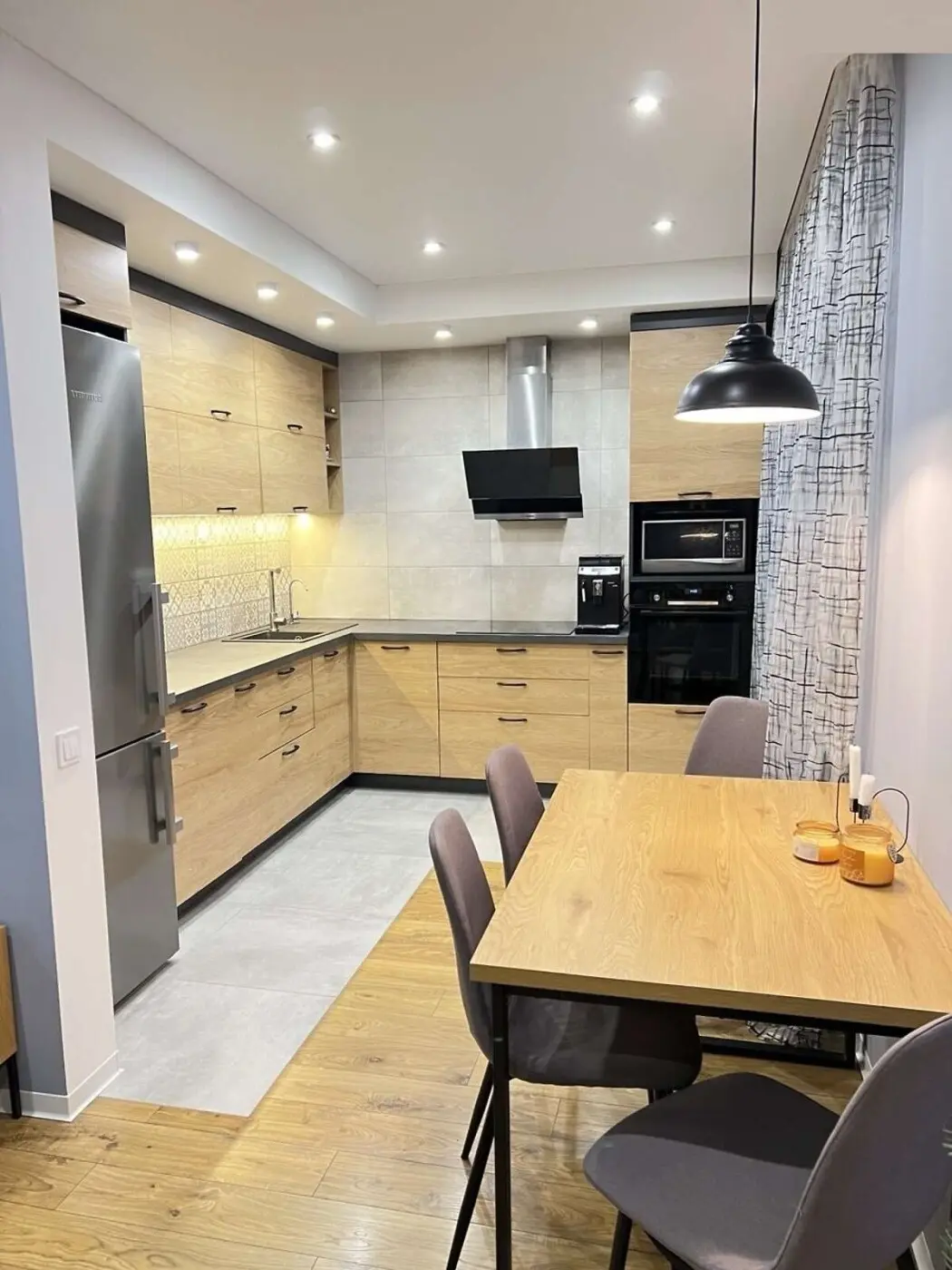 Фото Продаю 2 кімнатну квартиру, 77 кв. м, Вишняківська вул. 4 Київ, ціна: 127000 $, код 5039