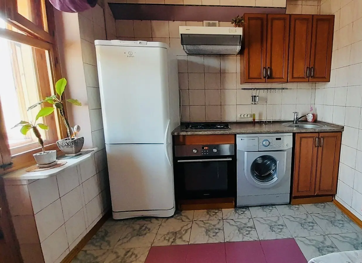 Фото Зняти 1 кімнатну квартиру, Ентузіастів вул. 43 Київ в довгострокову оренду, ціна: 10000 грн, код 5042