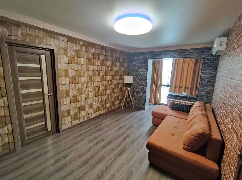 Фото Selling a 2-room apartment, 45 sq.m., Mykhaila Dontsia Street 21 Kyiv, price: 65000 $, code 5044