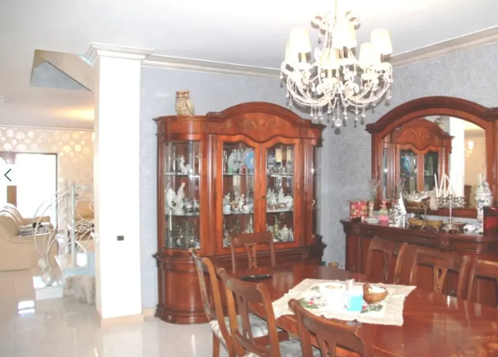 Фото Selling a house, 460 sq.m., Zvirinetska Street  Kyiv, price: 700000 $, code 5046