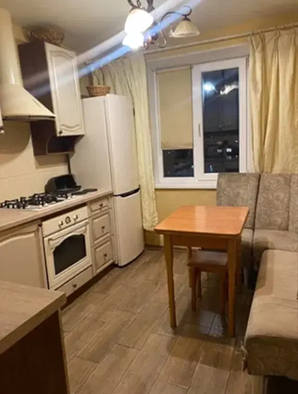 Фото Зняти 3 кімнатну квартиру, Миколи Бажана просп. 5е Київ в довгострокову оренду, ціна: 17000 грн, код 5048
