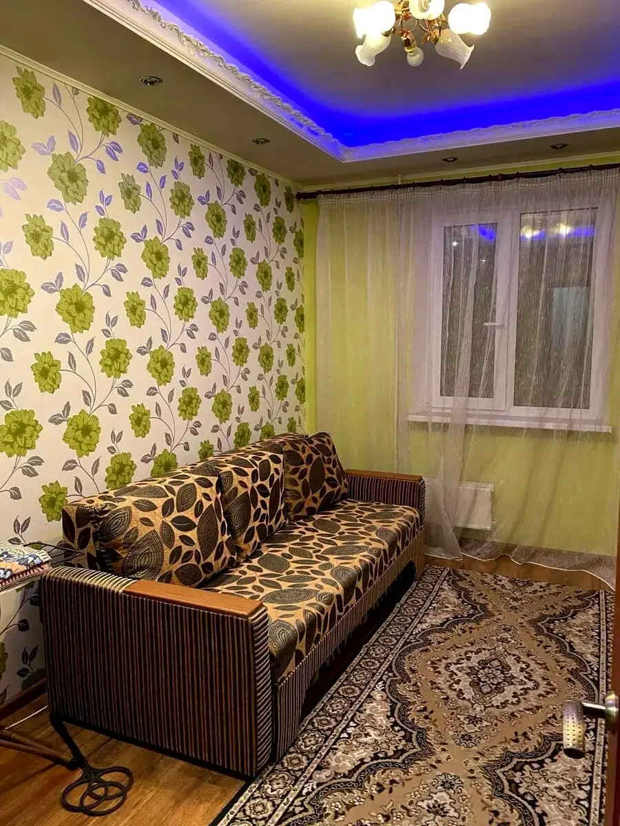 Фото Зняти 2 кімнатну квартиру, Вишняківська вул. 12 Київ в довгострокову оренду, ціна: 15000 грн, код 5056