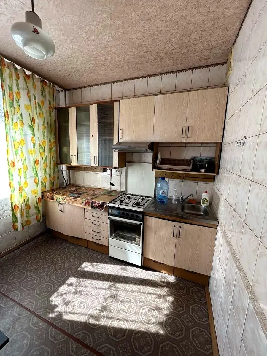 Фото Зняти 2 кімнатну квартиру, Вишняківська вул. 12 Київ в довгострокову оренду, ціна: 15000 грн, код 5056