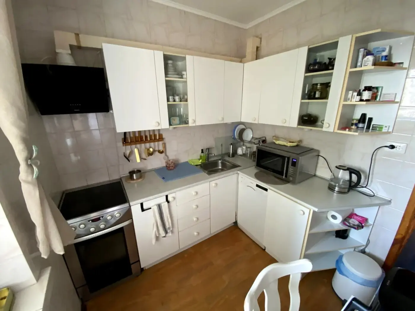 Фото Rent a 3-room apartment, Sribnokilska Street 8 Kyiv for long-term rent, price: 27000 грн, code 5059