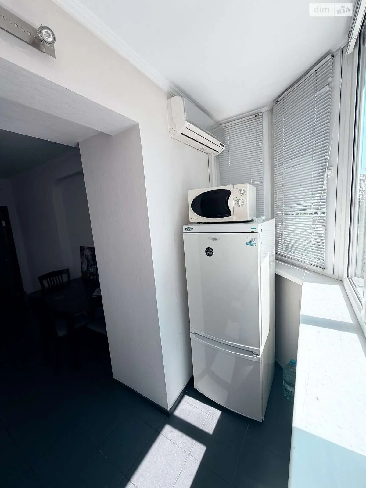 Фото Selling a 1-room apartment, 40.5 sq.m., Kniazhyi Zaton Street 14а Kyiv, price: 71000 $, code 5071