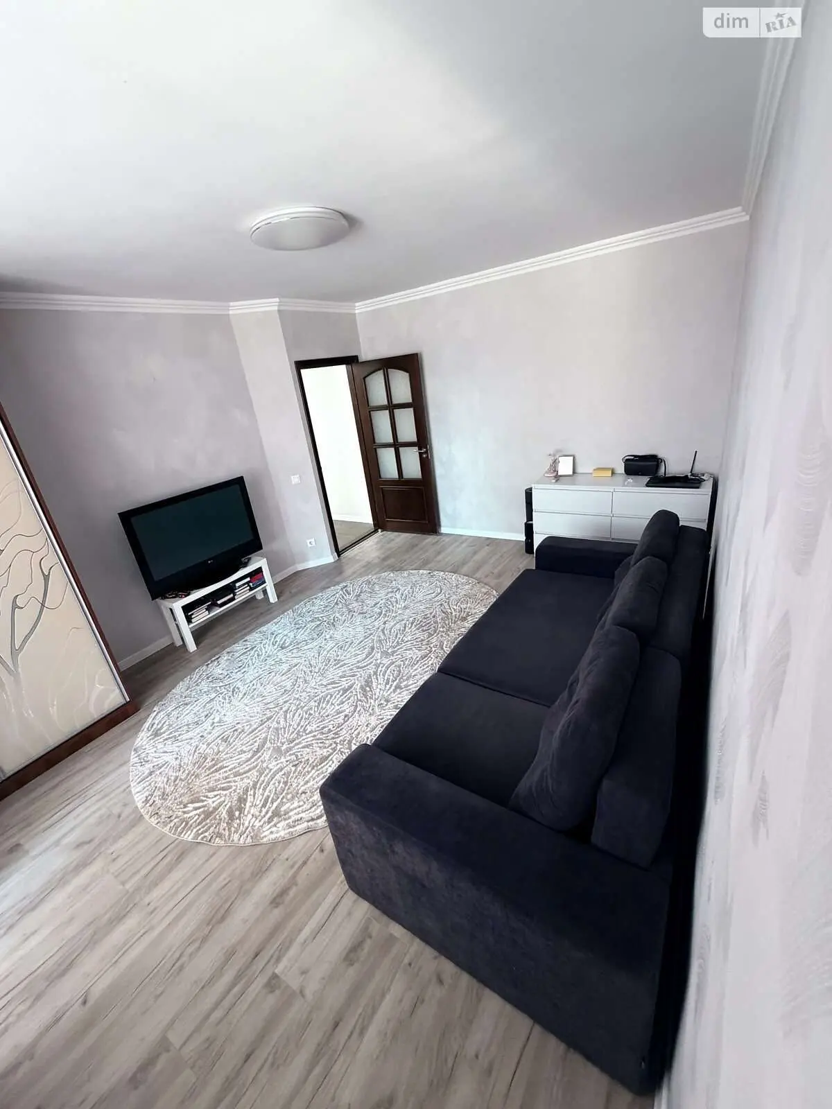 Фото Selling a 1-room apartment, 40.5 sq.m., Kniazhyi Zaton Street 14а Kyiv, price: 71000 $, code 5071