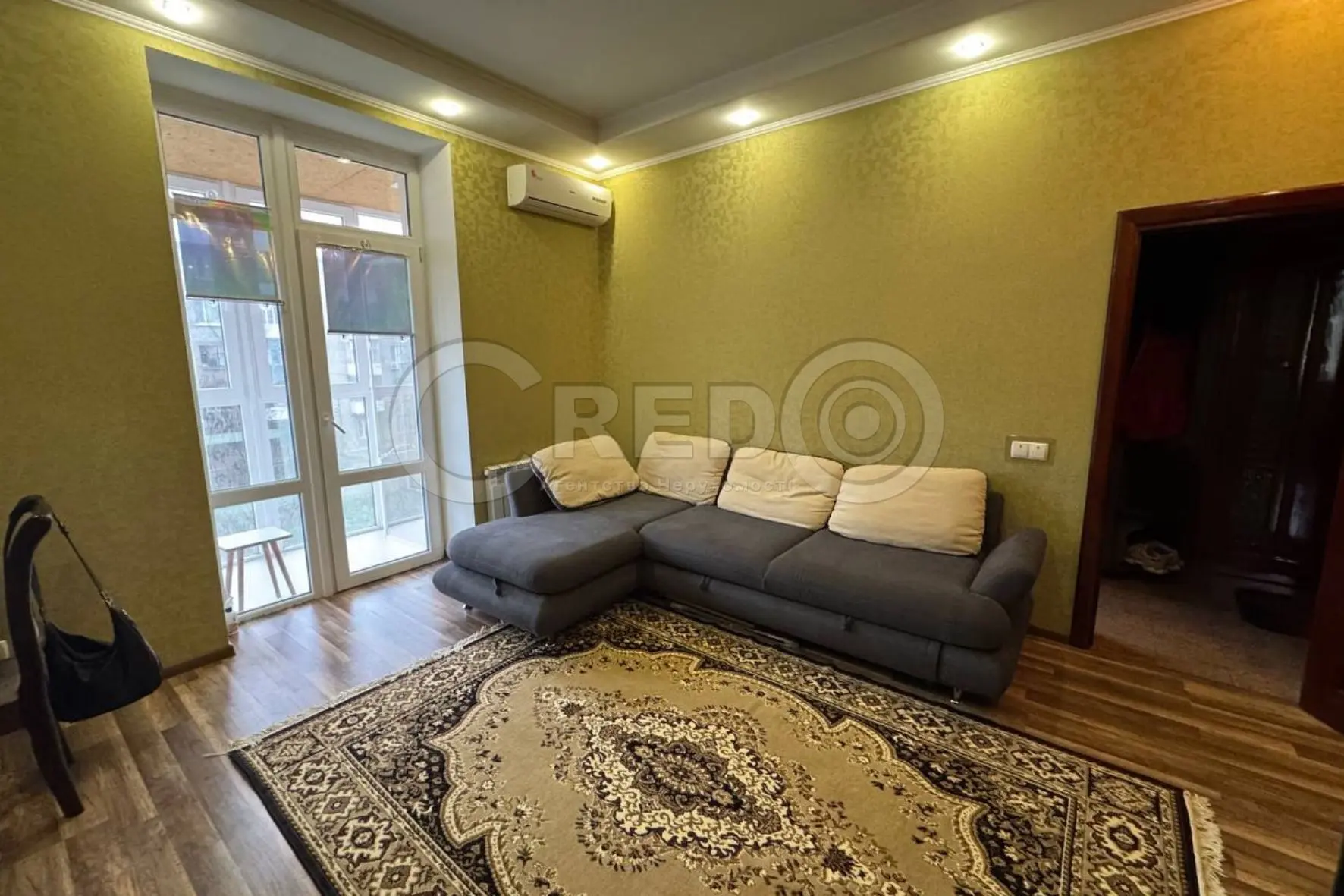 Фото Продаю 1 кімнатну квартиру, 30.1 кв. м, Соборності вул. (Косіора) 3 Кривий Ріг, ціна: 23000 $, код 5078
