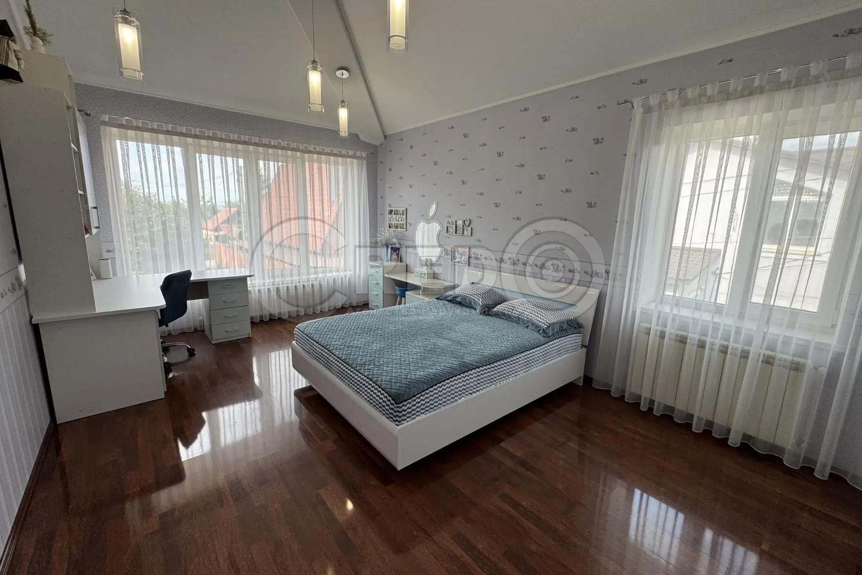 Фото Продаю будинок, 255 кв. м, Волосевича вул.  Кривий Ріг, ціна: 330000 $, код 5081