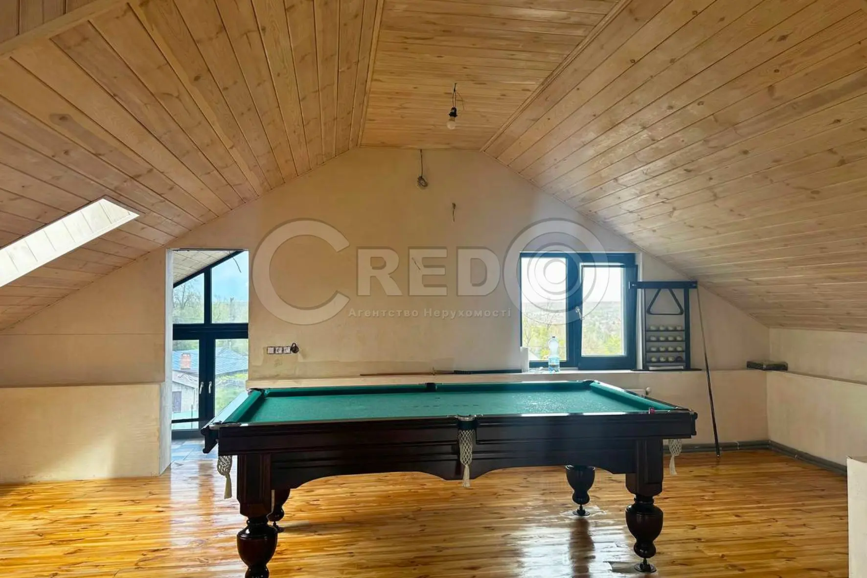 Фото Продаю будинок, 275.3 кв. м, Крутогірна вул.  Кривий Ріг, ціна: 250000 $, код 5082