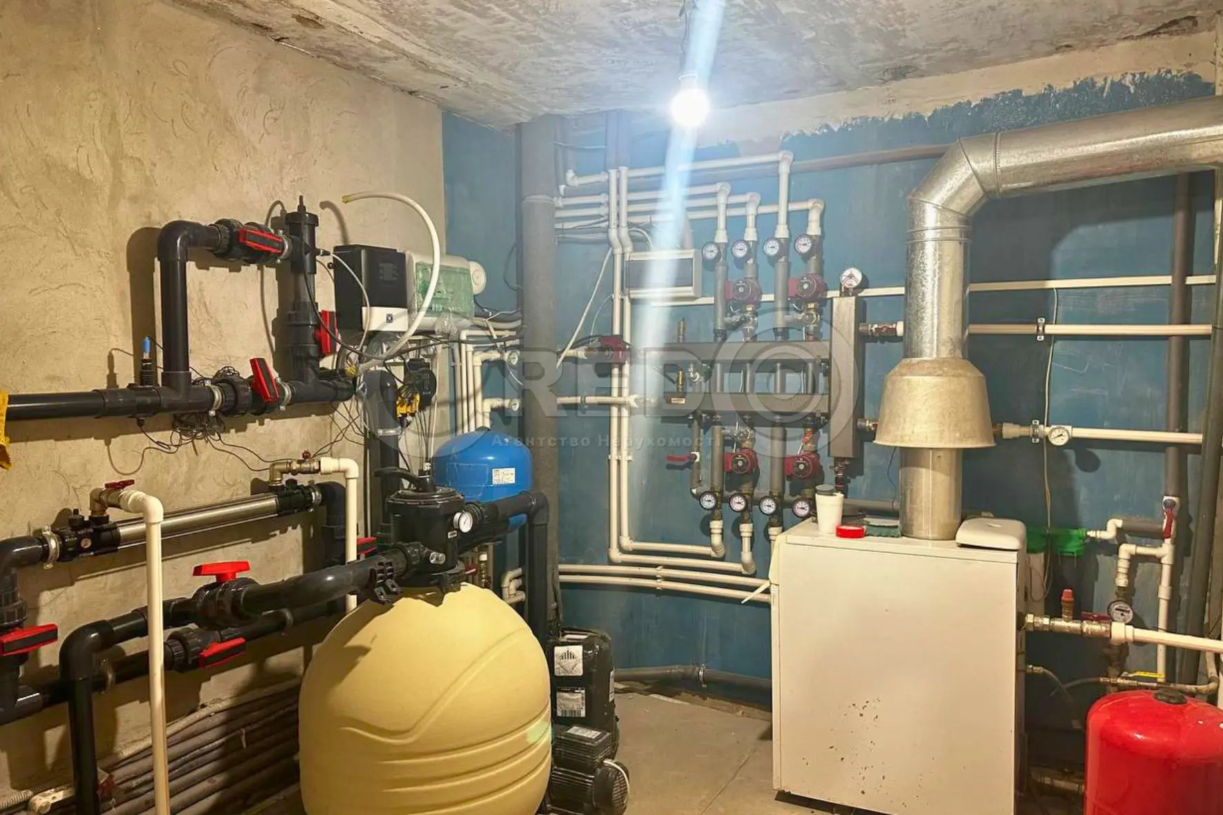 Фото Продаю будинок, 275.3 кв. м, Крутогірна вул.  Кривий Ріг, ціна: 250000 $, код 5082