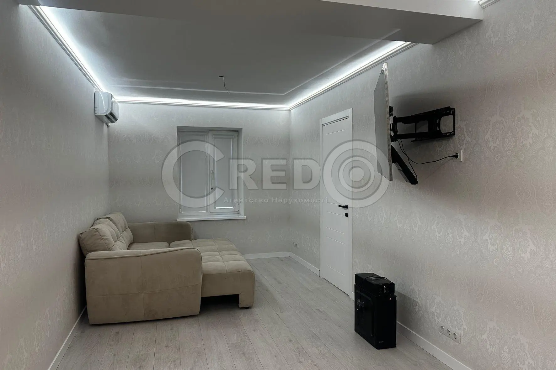Фото Продаю будинок, 250 кв. м, Українська вул.  Кривий Ріг, ціна: 100000 $, код 5083