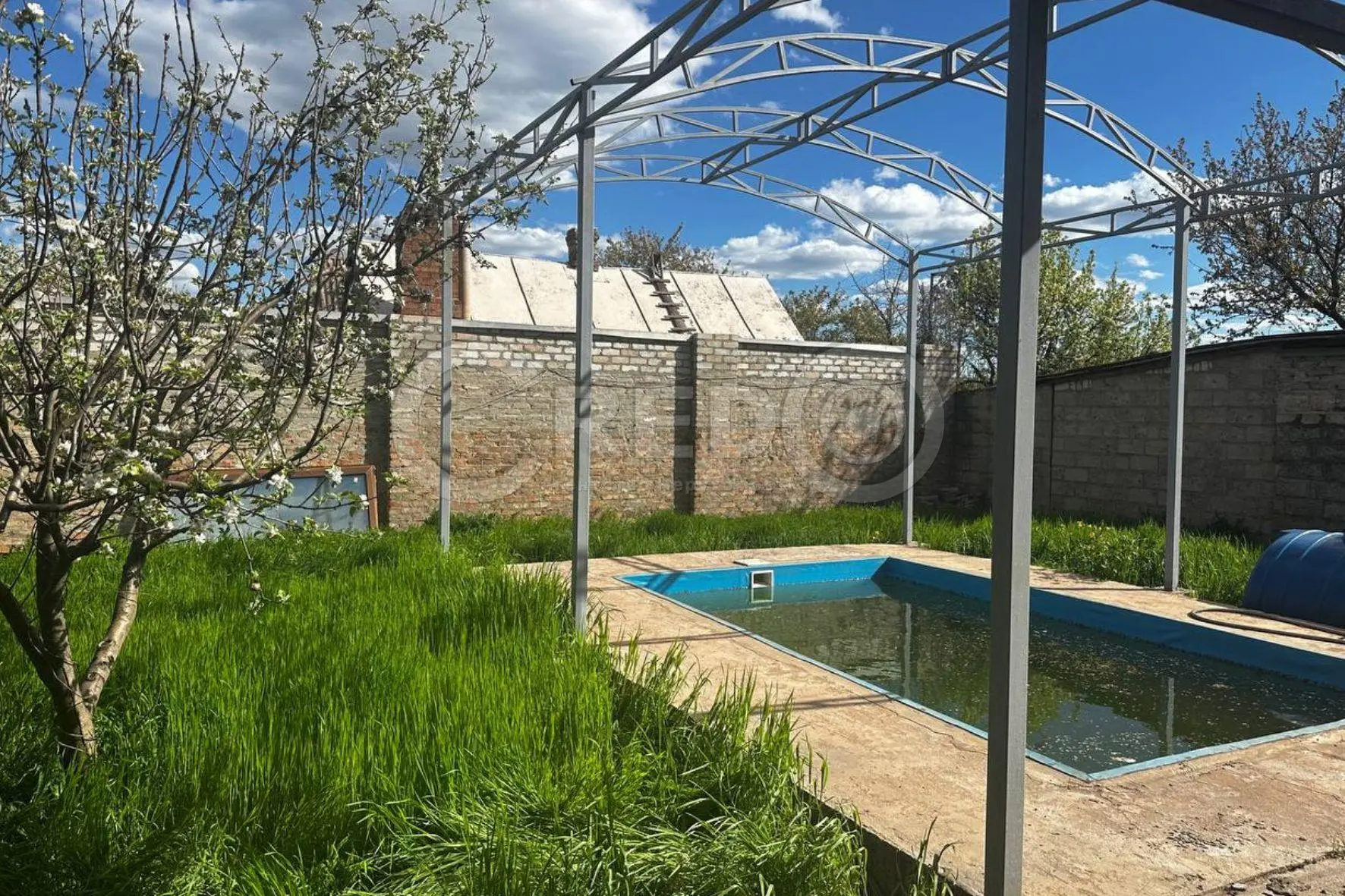 Фото Продаю будинок, 250 кв. м, Українська вул.  Кривий Ріг, ціна: 100000 $, код 5083