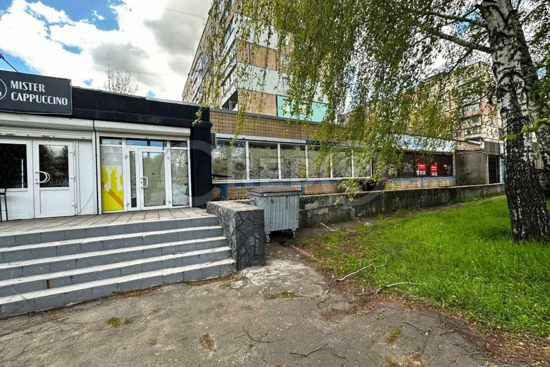 Фото Продаю коммерческую недвижимость, 180 кв. м, Чаривная ул. (Косыгина)  Кривой Рог, цена: 28000 $, код 5084