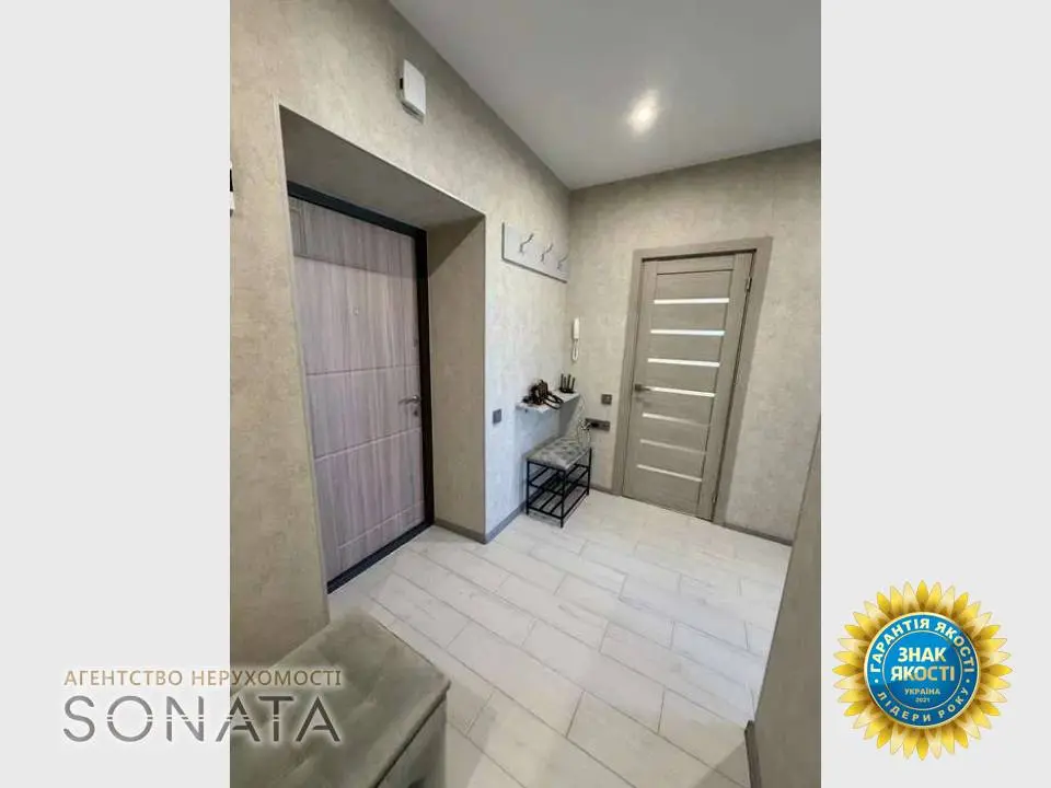 Фото Продаю 1 кімнатну квартиру, 39.3 кв. м, Перемоги просп. (30-річчя Перемоги) 25/8 Черкаси, ціна: 65900 $, код 5090