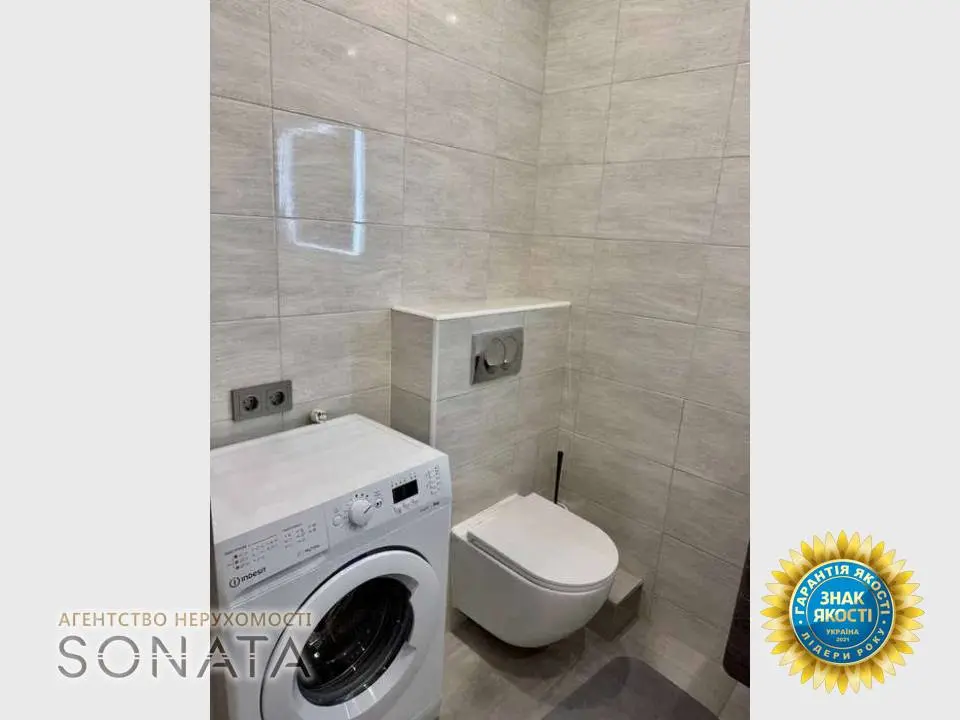 Фото Продаю 1 кімнатну квартиру, 39.3 кв. м, Перемоги просп. (30-річчя Перемоги) 25/8 Черкаси, ціна: 65900 $, код 5090