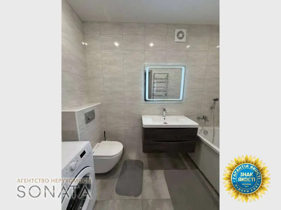 Фото Продаю 1 кімнатну квартиру, 39.3 кв. м, Перемоги просп. (30-річчя Перемоги) 25/8 Черкаси, ціна: 65900 $, код 5090