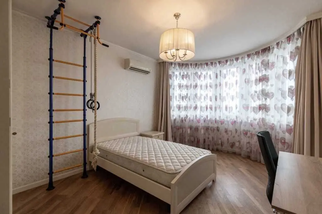 Фото Зняти 4 кімнатну квартиру, Єлизавети Чавдар вул.  Київ в довгострокову оренду, ціна: 40000 UAH, код 5097