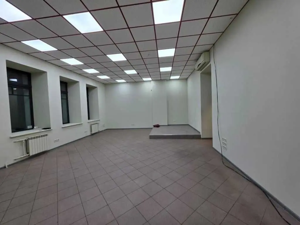Фото Rent a retail space, Kyiv for long-term rent, price: 2500 USD, code 5102