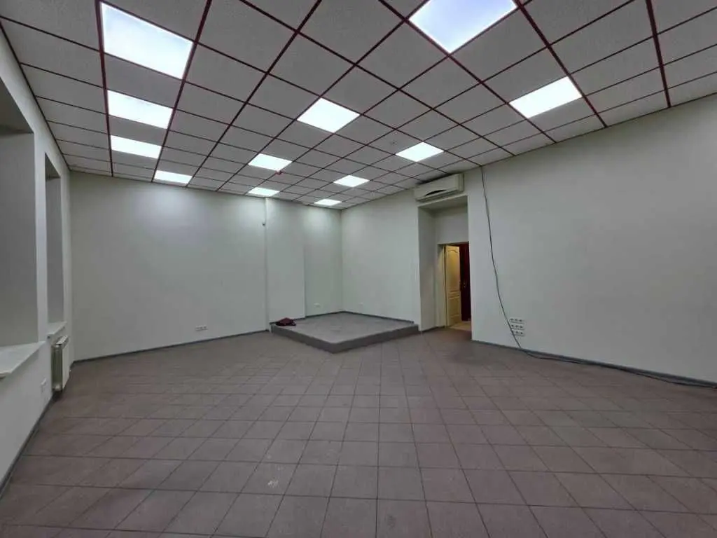 Фото Rent a retail space, Kyiv for long-term rent, price: 2500 USD, code 5102