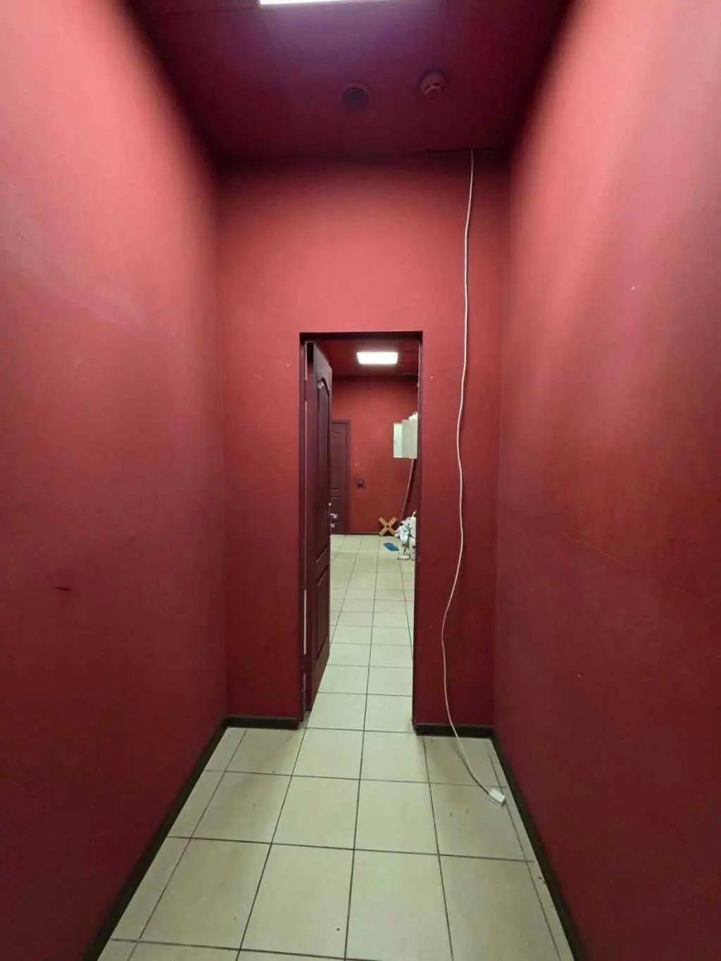 Фото Rent a retail space, Kyiv for long-term rent, price: 2500 USD, code 5102