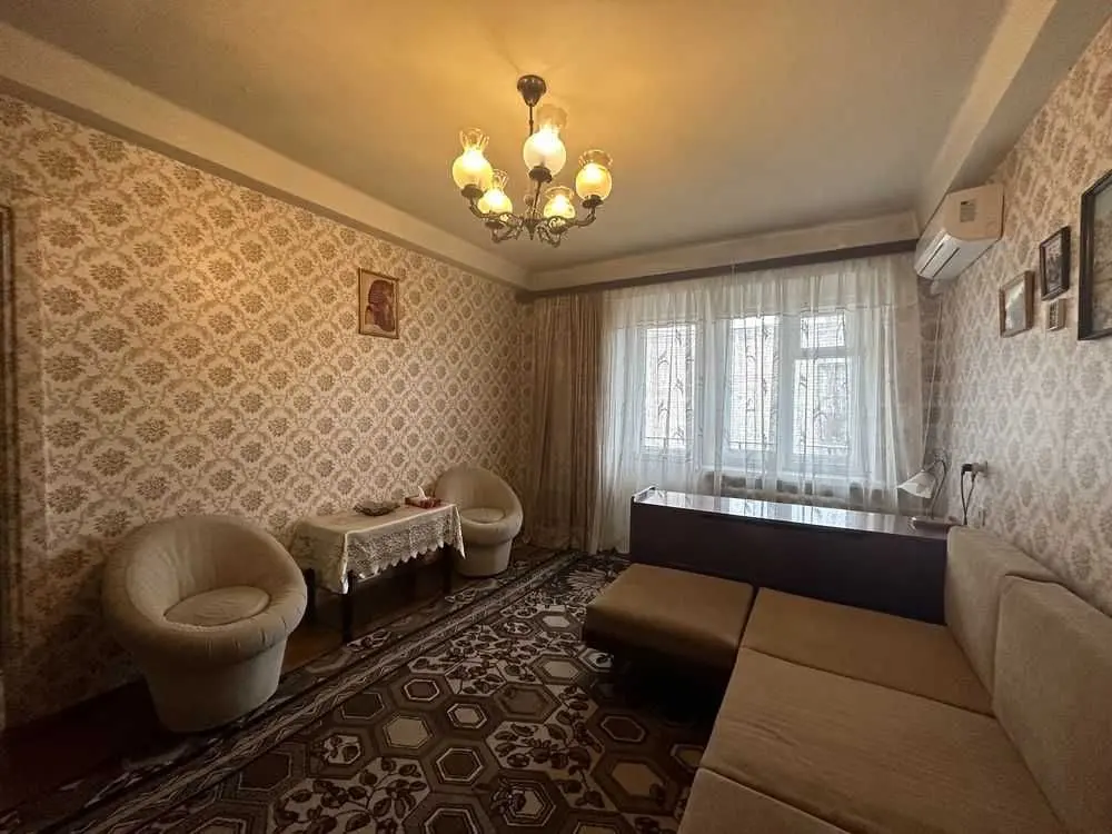 Фото Rent a 2-room apartment, Lesi Ukrainky Boulevard 28 Kyiv for long-term rent, price: 18000 UAH, code 5104