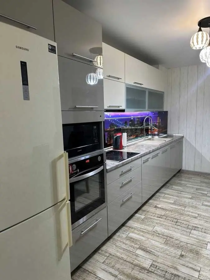 Фото Selling a 3-room apartment, 88 sq.m., Petra Hryhorenka Avenue  Kyiv, price: 138000 USD, code 5110