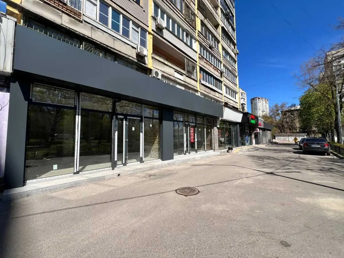 Фото Rent a retail space, Holosiivskyi Avenue (40-richchia Zhovtnia Avenue)  Kyiv for long-term rent, price: 85000 UAH, code 5115