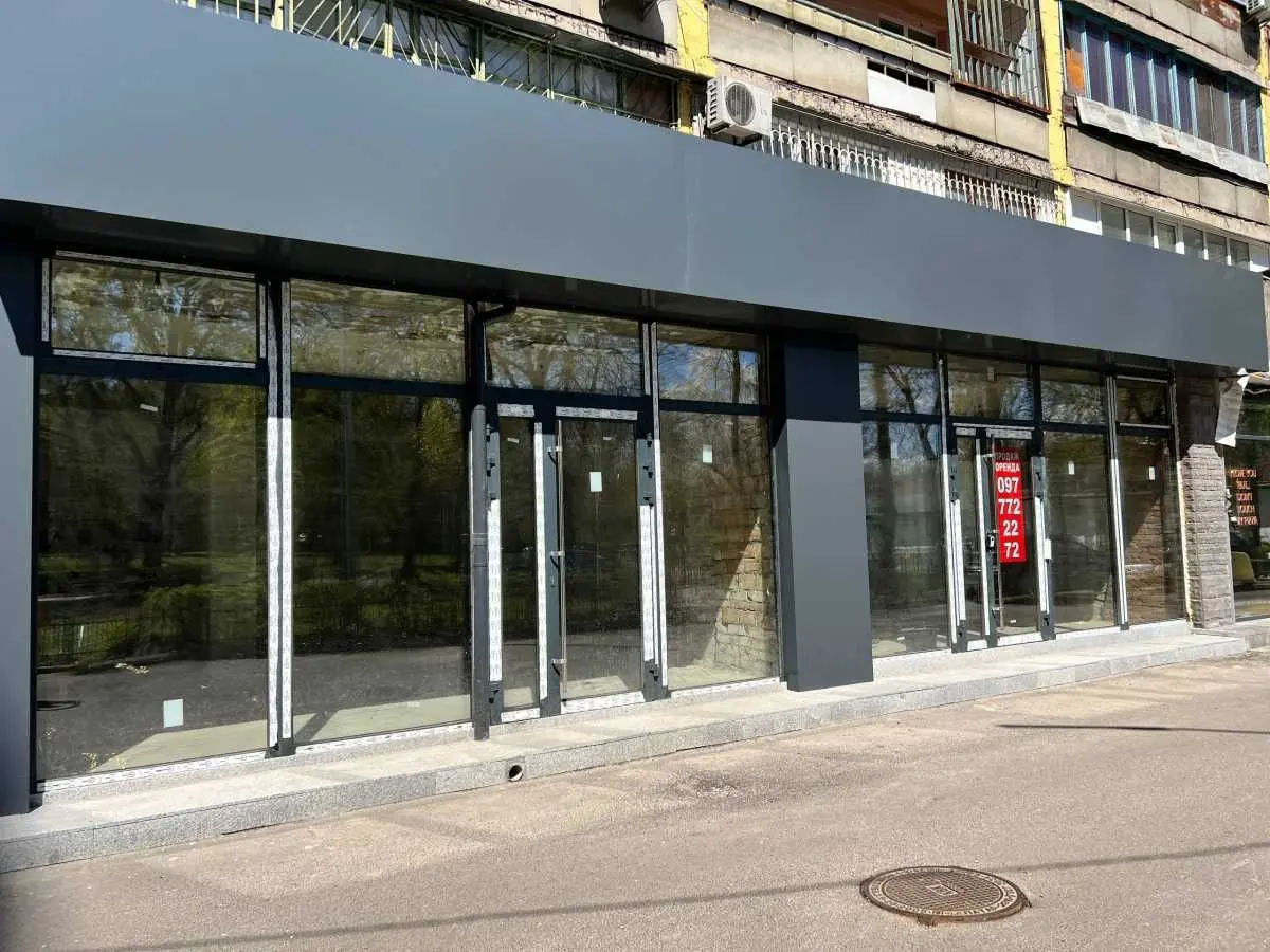 Фото Rent a retail space, Holosiivskyi Avenue (40-richchia Zhovtnia Avenue)  Kyiv for long-term rent, price: 85000 UAH, code 5115