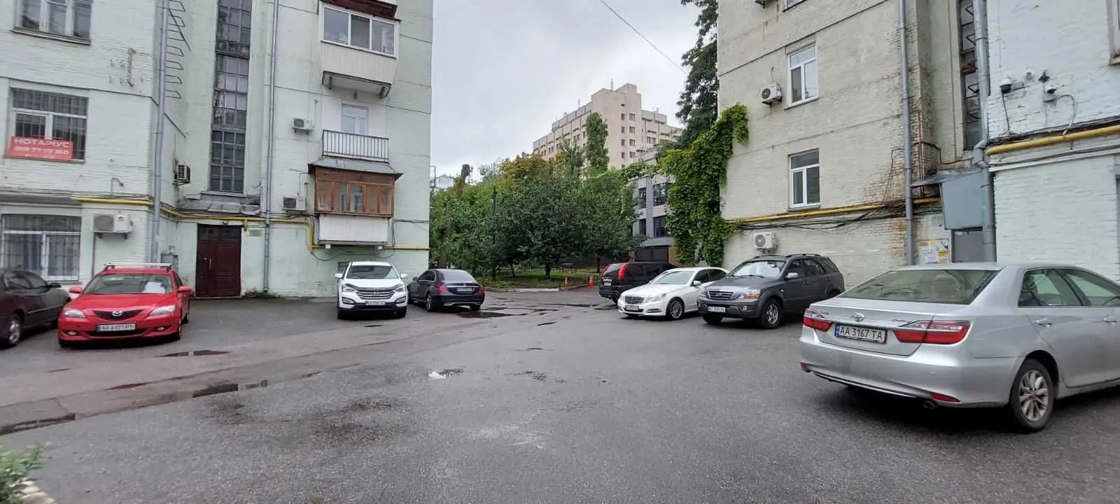 Фото Selling an office, 35 sq.m., Mykhaila Hrushevskoho Street 28/2 Kyiv, price: 23500 $, code 5126